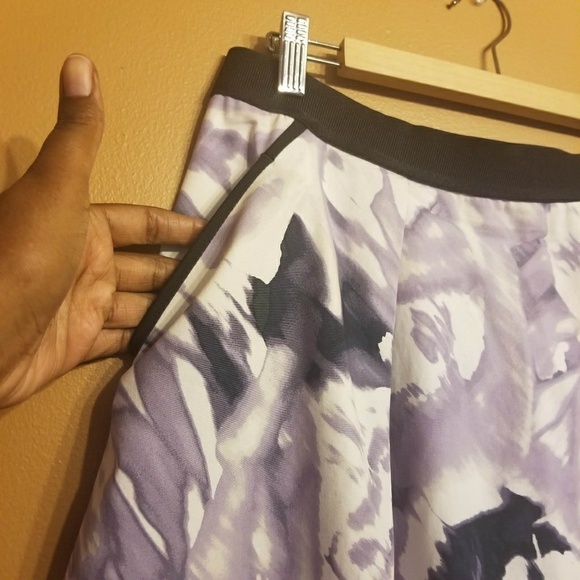 Ellen Tracy | Women's Purple & White Floral Swing Skirt (Size 14) - Picture 4 of 7